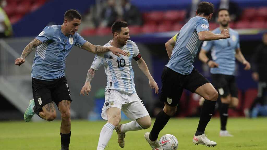 Soi kèo World Cup: Argentina vs Uruguay – 07h00 ngày 17/11/2023
