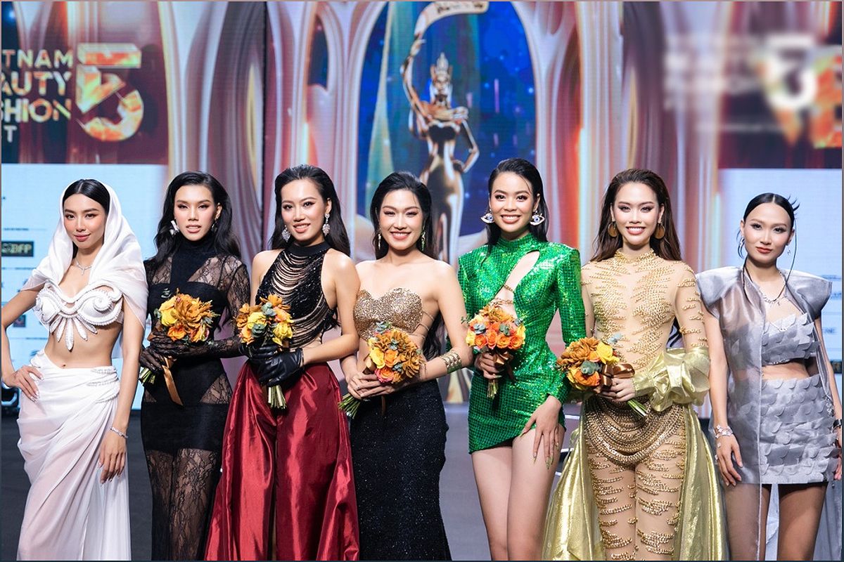 Top 44 thí sinh Miss Grand Vietnam 2023 tỏa sáng trong phần thi áo tắm và thời trang - 784957316