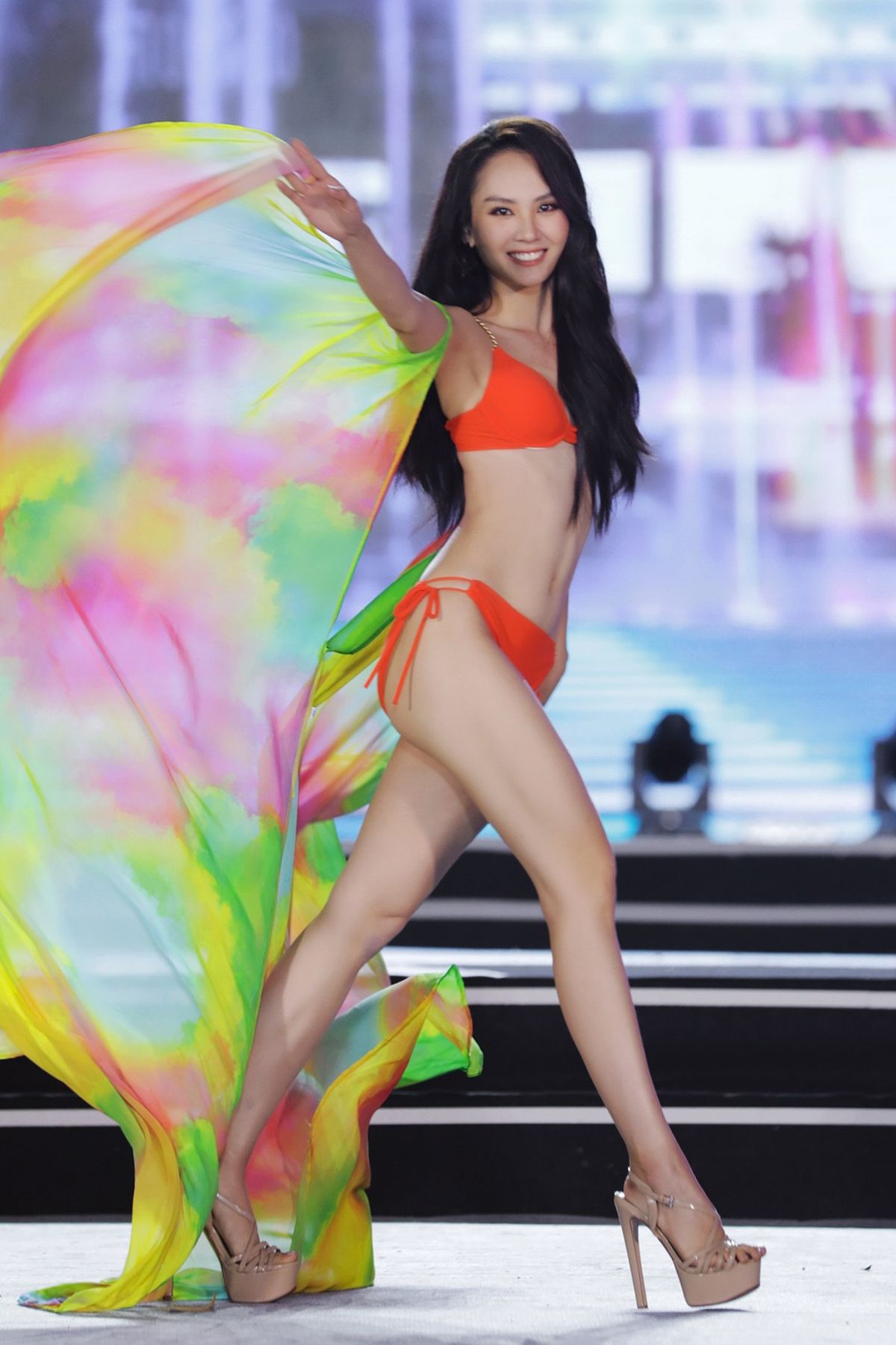 Chung kết Miss World Vietnam 2022: Màn trình diễn bikini cuốn hút của top 20 thí sinh - 1272051795