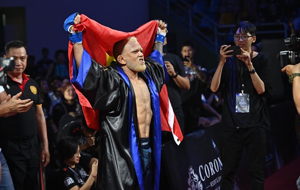 Võ sĩ Brazil Robson Oliveira thất bại trong trận đấu MMA hạng 60kg tại giải LION Championship 05 - -1867844591