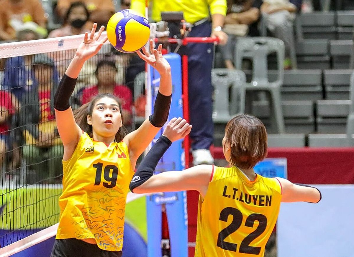 Việt Nam đánh bại Đài Loan 3-1 và giành ngôi đầu bảng C tại vòng sơ loại Giải bóng chuyền nữ vô địch châu Á 2023 - 888168389