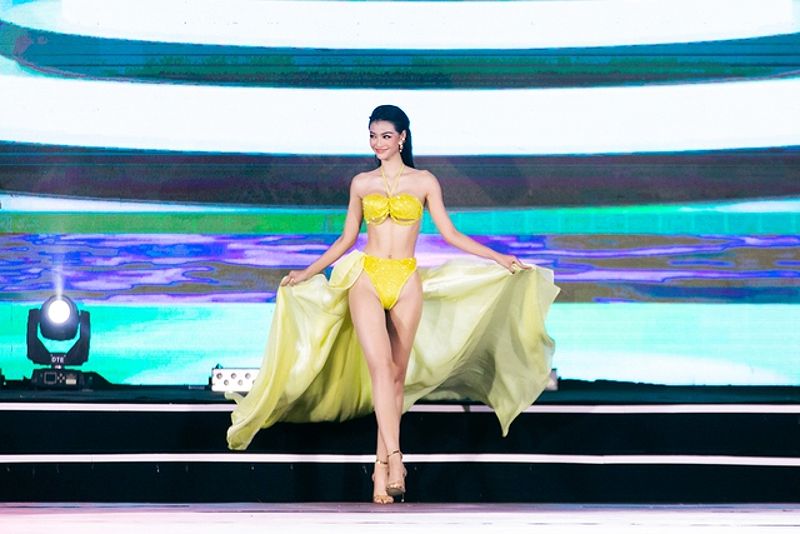 3 người đẹp Miss World Vietnam 2019 tỏa sáng trong màn trình diễn bikini - -734061242
